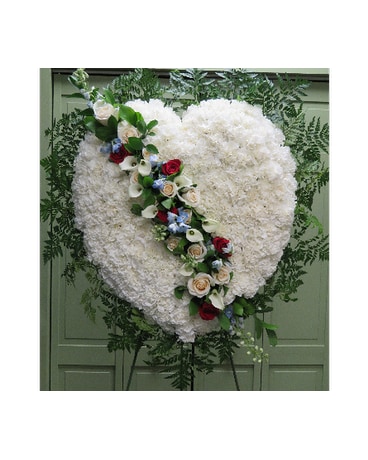 HEART WITH MIXED FLOWER BREAK